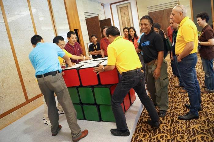 Kubus Rubik Terbesar